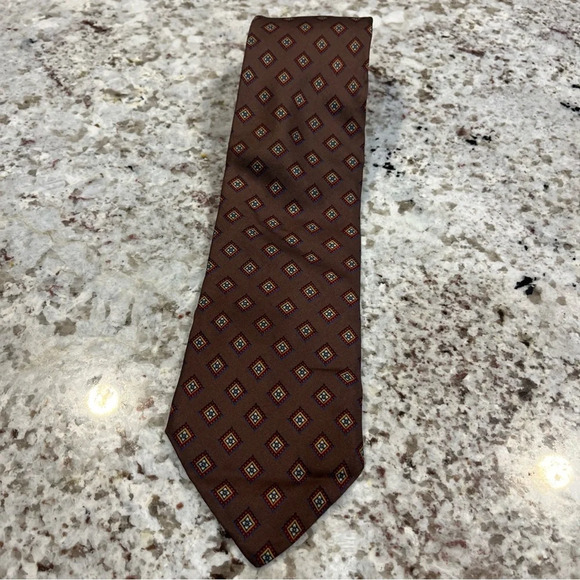 BERT PULITZER FOR LORD & TAYLOR Tie VINTAGE MENS  100%SILK CLASSIC TIE - Picture 1 of 7